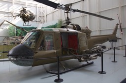 Bell UH-1 Iroquois  2
