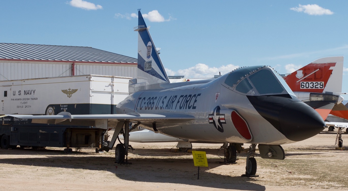 Convair TF-102 Delta Dagger