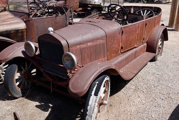 Ford - Lewis Antique Auto & Toy Museum, Moriarty, NM 9