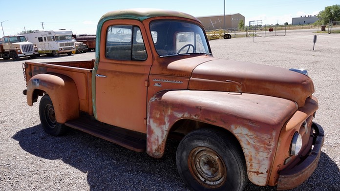 International 100 Lewis Antique Auto & Toy Museum, Moriarty, NM7