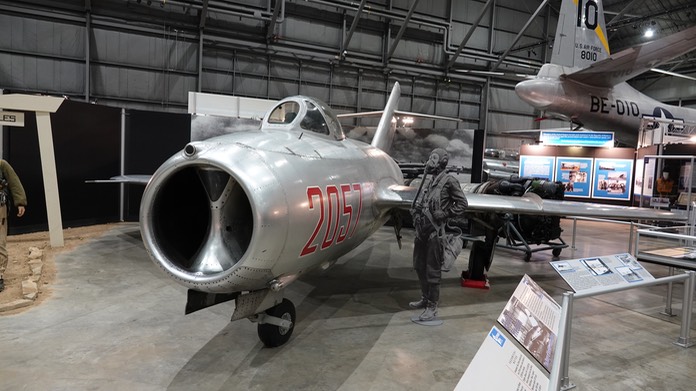 Mikoyan-Gurevich MiG-15bis