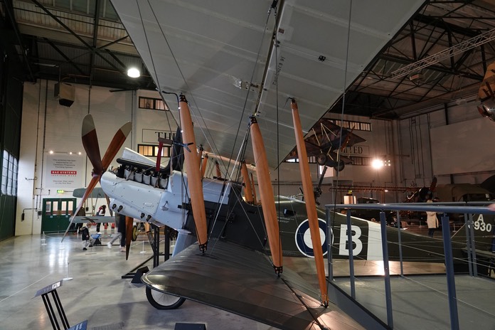     Royal Aircraft Factory R.E.8 2