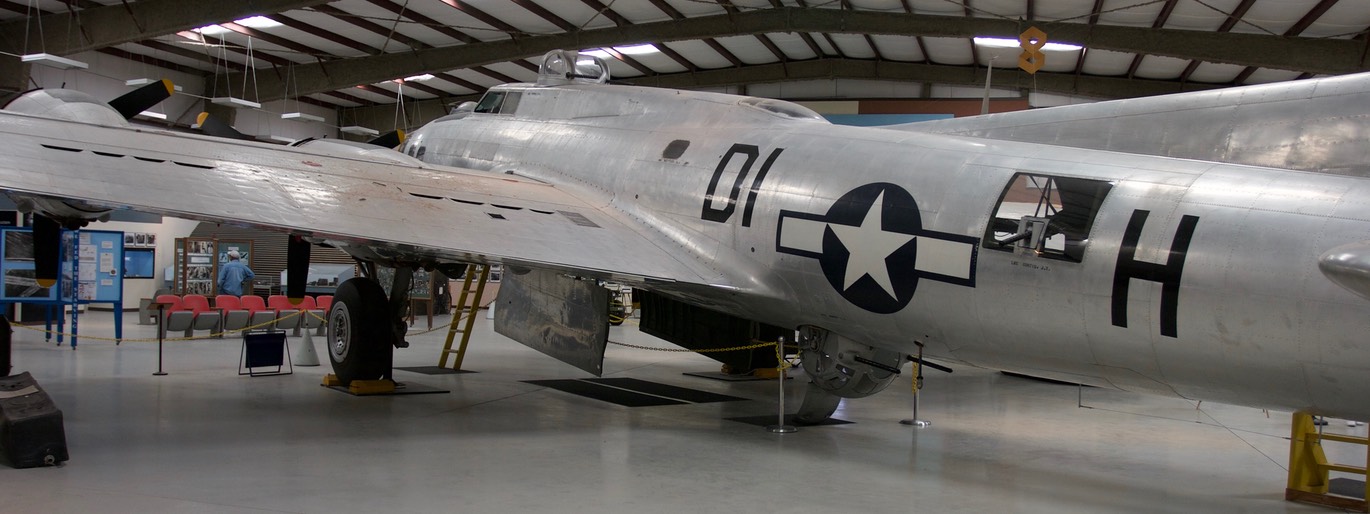 Boeing B-17 Flying Fortress5