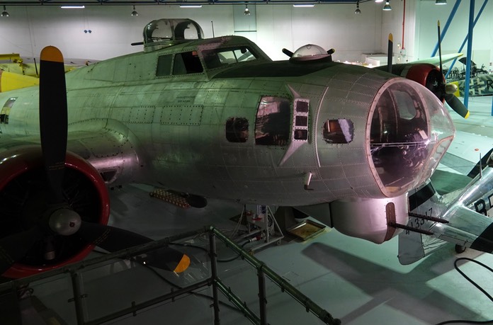 Boeing B17G Flying Fortress 9