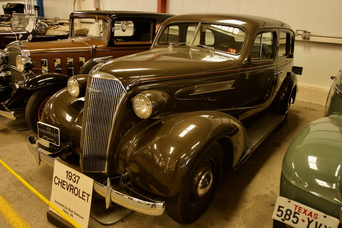 Chevrolet 1937 a