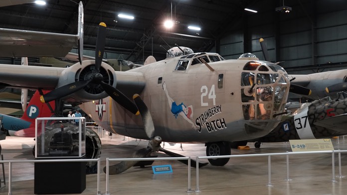 Consolidated B-24D Liberator (4)