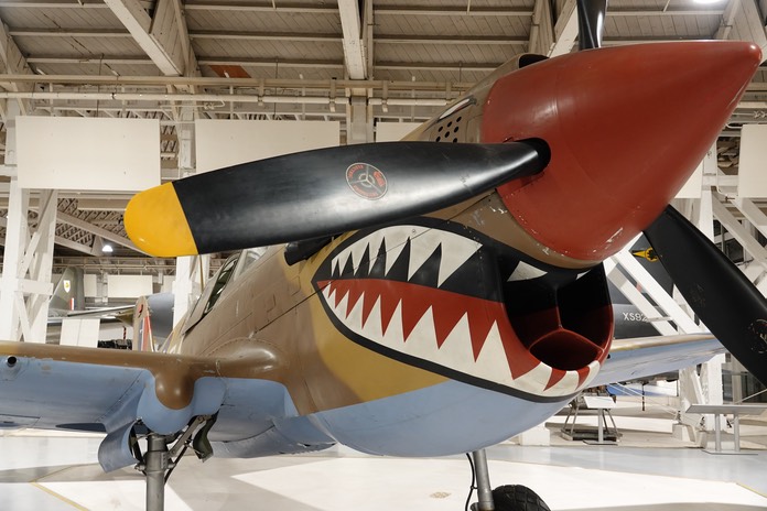 Curtiss Kittyhawk III    1