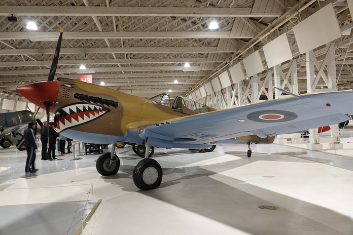 Curtiss Kittyhawk III    3