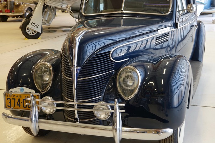 Ford - 1939 Standard Business Coupe