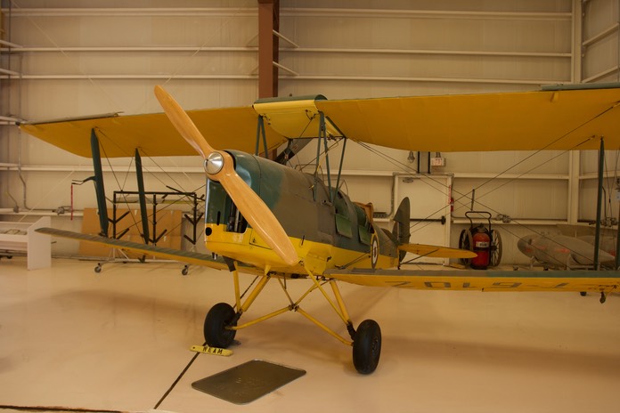 DeHavilland-DH-82A Tiger Moth