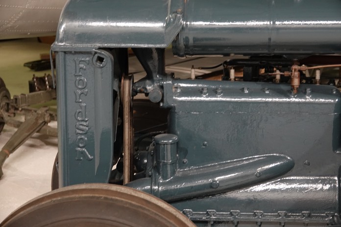  Fordson Tractor 2