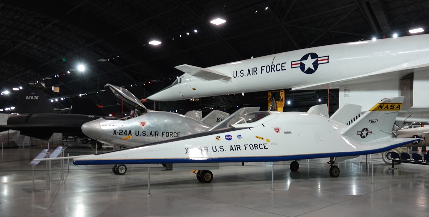 Martin X-24B (2)