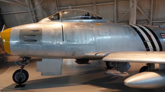 North American F-86A Sabre (2)