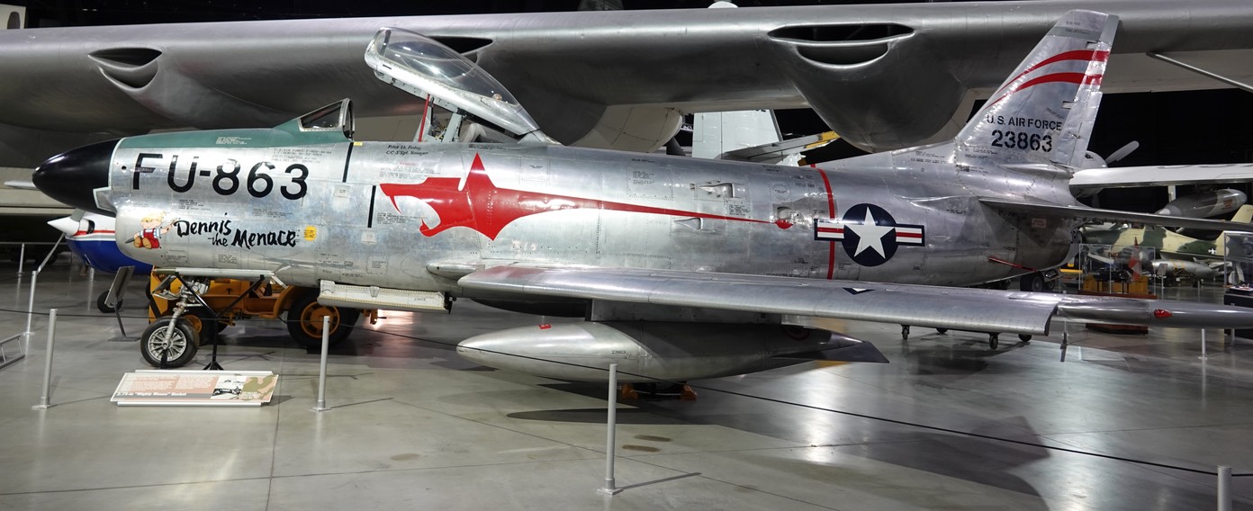 North American F-86D Sabre (2)