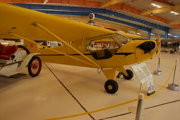 Piper (Taylorcraft) J-3 Cub