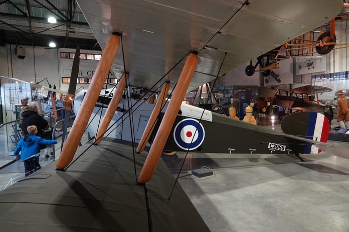 Sopwith 5F.1 Dolphin         2