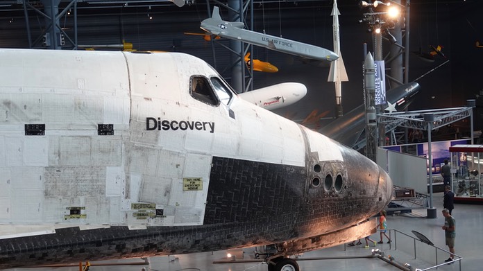 Space Shuttle Discovery 35